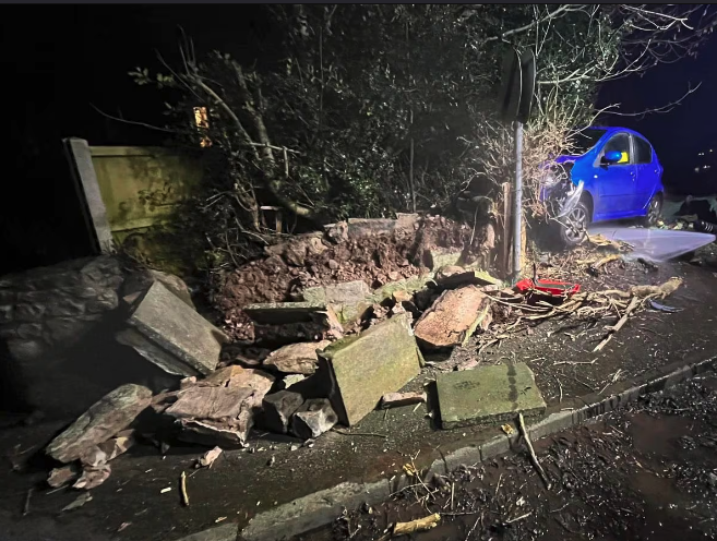 https://road.cc/wp-content/uploads/roadcc/Oswestry wall.png